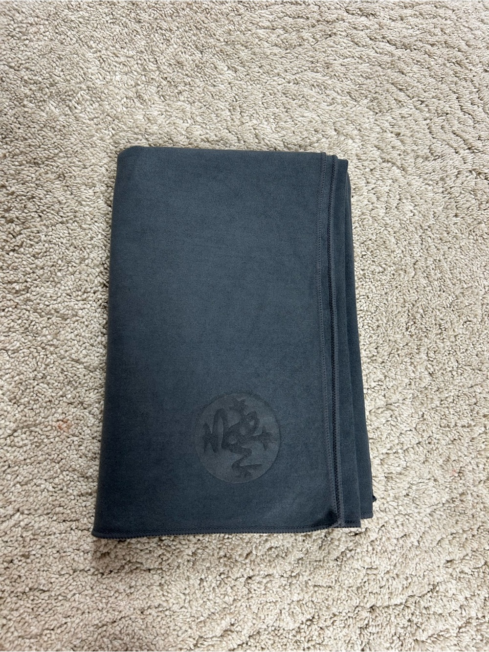 Manduka eQua Hot Yoga Mat Towel Grey New